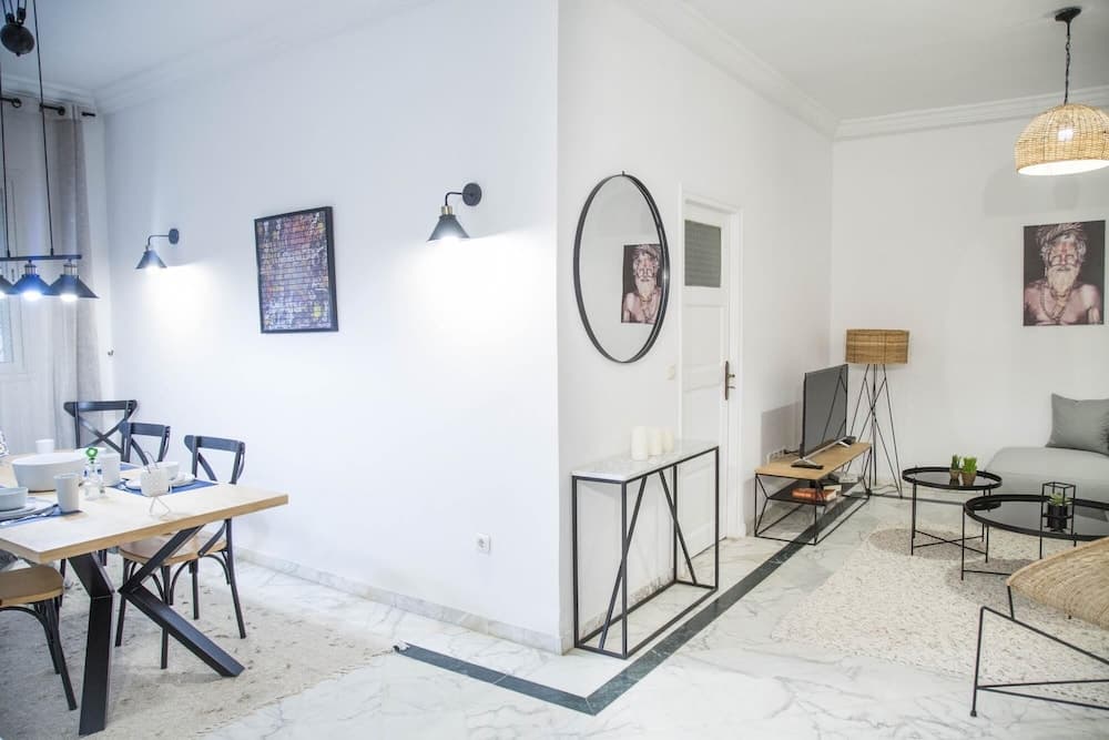 Apt Moderne Face au Parc et au c ur de la Marsa