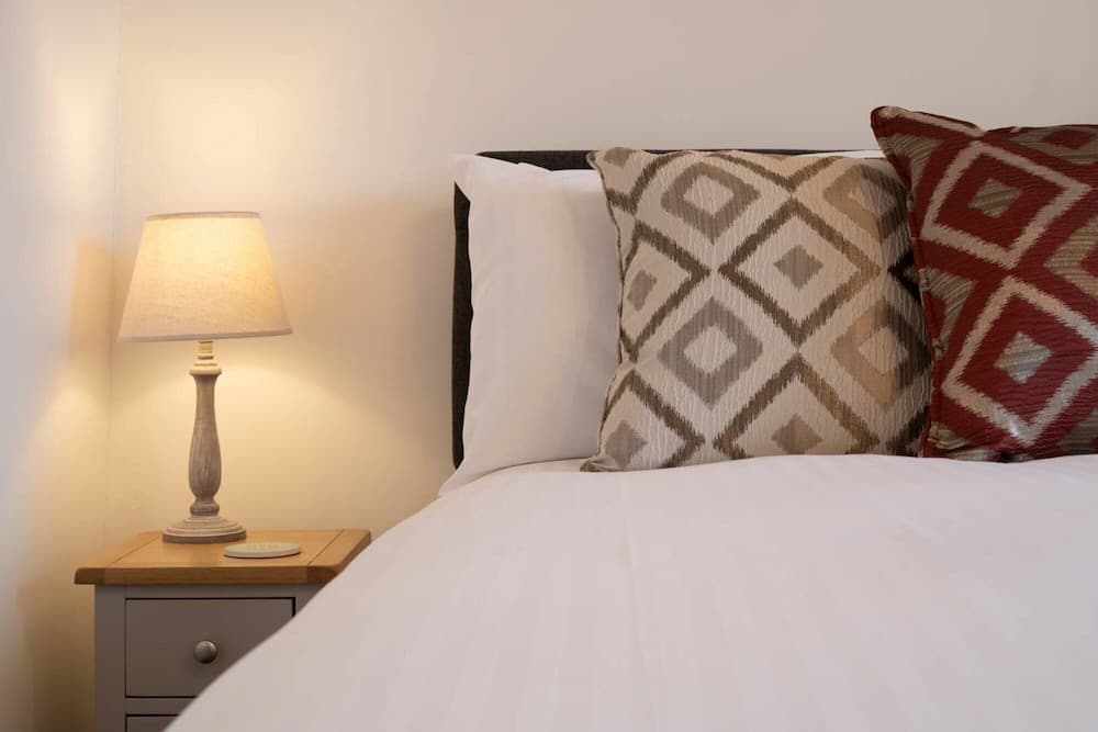 Charming 1BR - Town Centre-parking-stunning Views