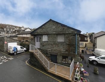 The Sorting Office - Spacious Modern Home With Parking in Central Ambleside