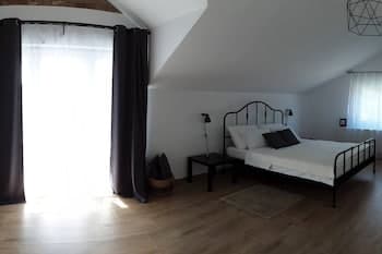 Villa Sorella Beautiful 3-bedroom Villa in Karanac