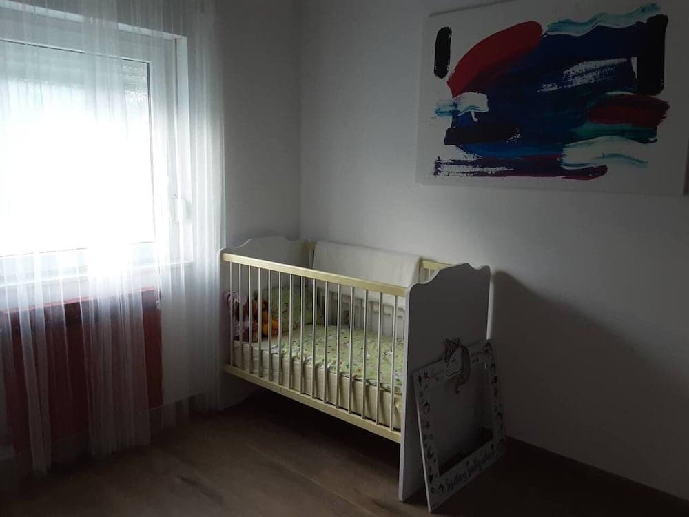 Villa Sorella Beautiful 3-bedroom Villa in Karanac