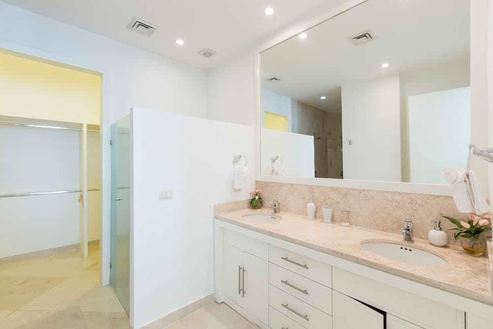 Luna Blanca 1201 by Kivoya