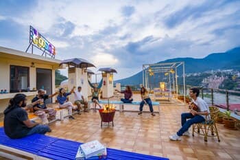 goSTOPS Rishikesh Lakshman Jhula - Hostel