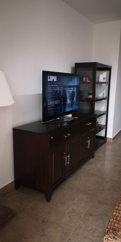 Renovated Seafront Apartment in Saidia 50m - Residente Perle Orientale rt1