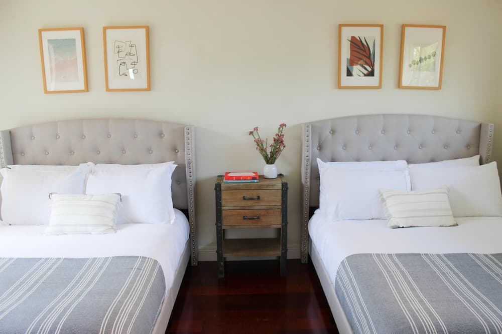 PCH 6 Bluff in Malibu