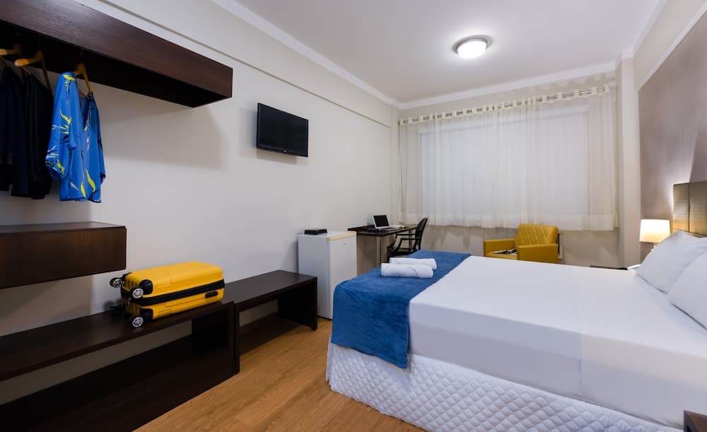 Mural Living Hotel Manaus