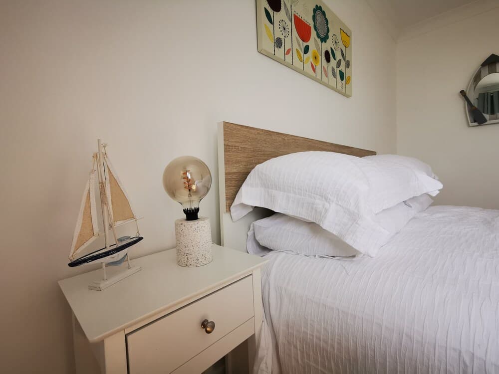 87 Marineside Beach Side Property With Stunning sea Views