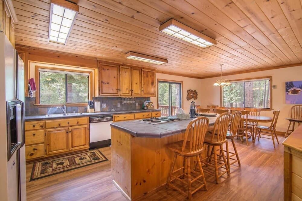 Viking Way 2 Criterion 38 - Whiskey Springs