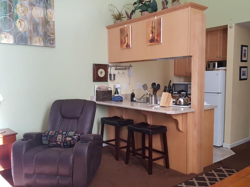 Regency Way Criterion 40 - Spruce