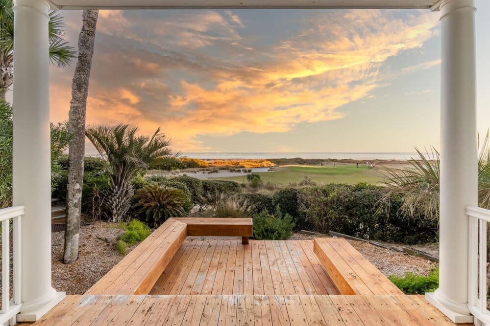 Ocean Point - High Tide