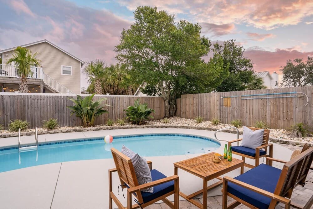 Stingray in Destin With 6 Bedrooms and 5 Bathrooms