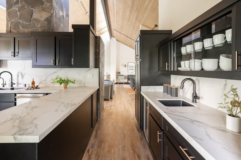 Rimrock Rd - Big Sky