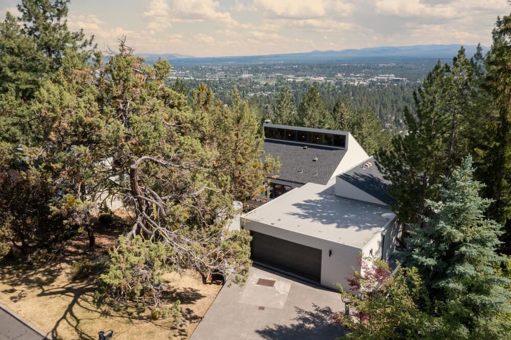 Rimrock Rd - Big Sky