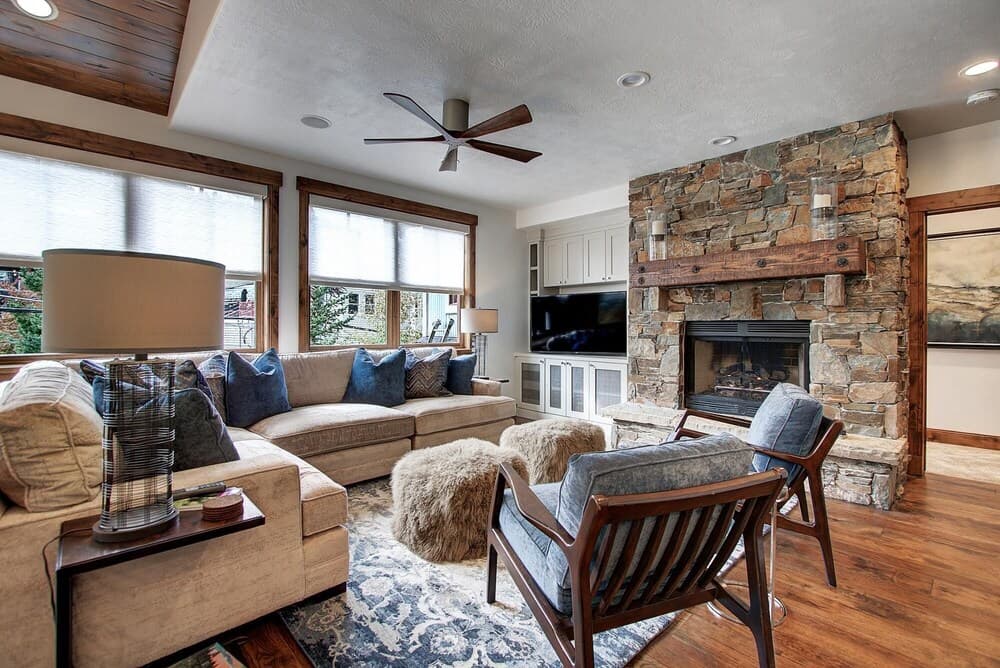 Coopers Collection 16 - Main Street Escape