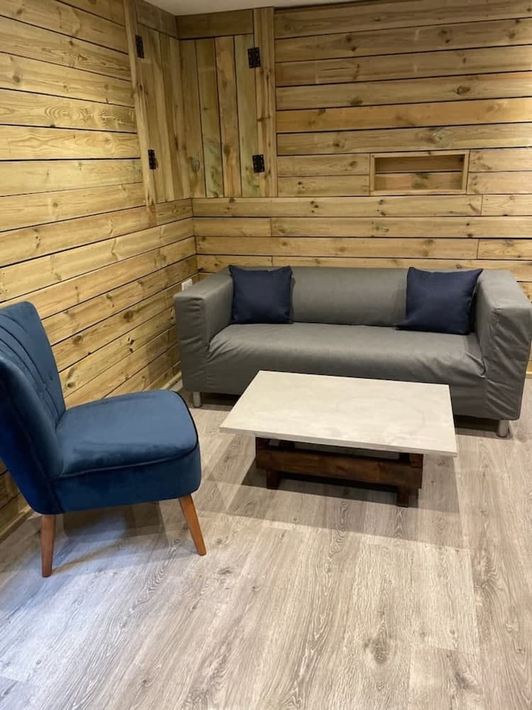 Seaside 1 Bedroom Carbon Neutral Apartment in Brighton