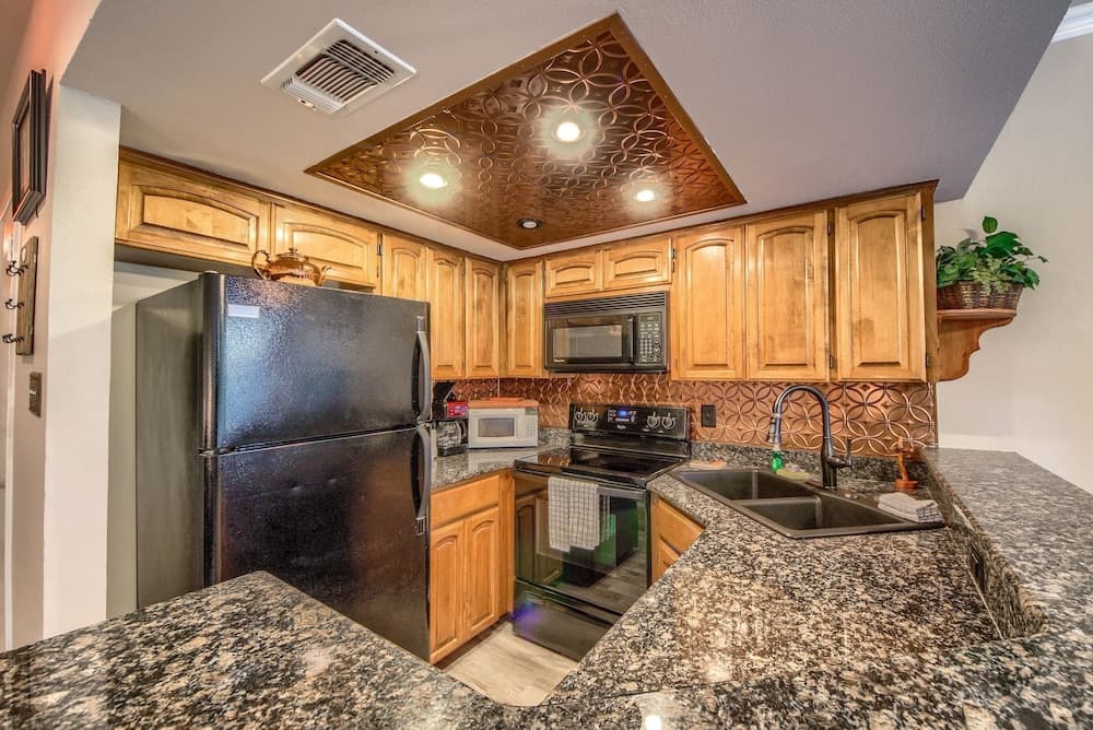 Riverside Condo Ss 4b 1 Bedroom Condo by RedAwning