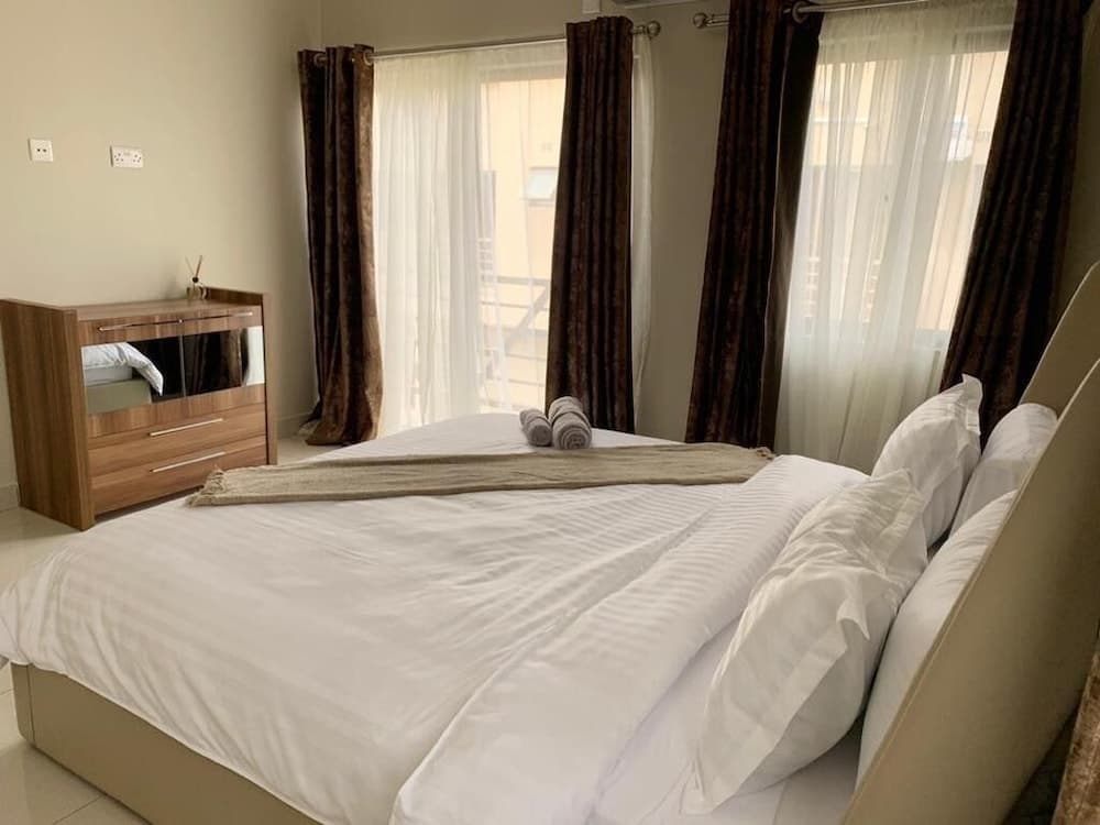 3 Bedroomed Fully Furnished Apartment in Bdex