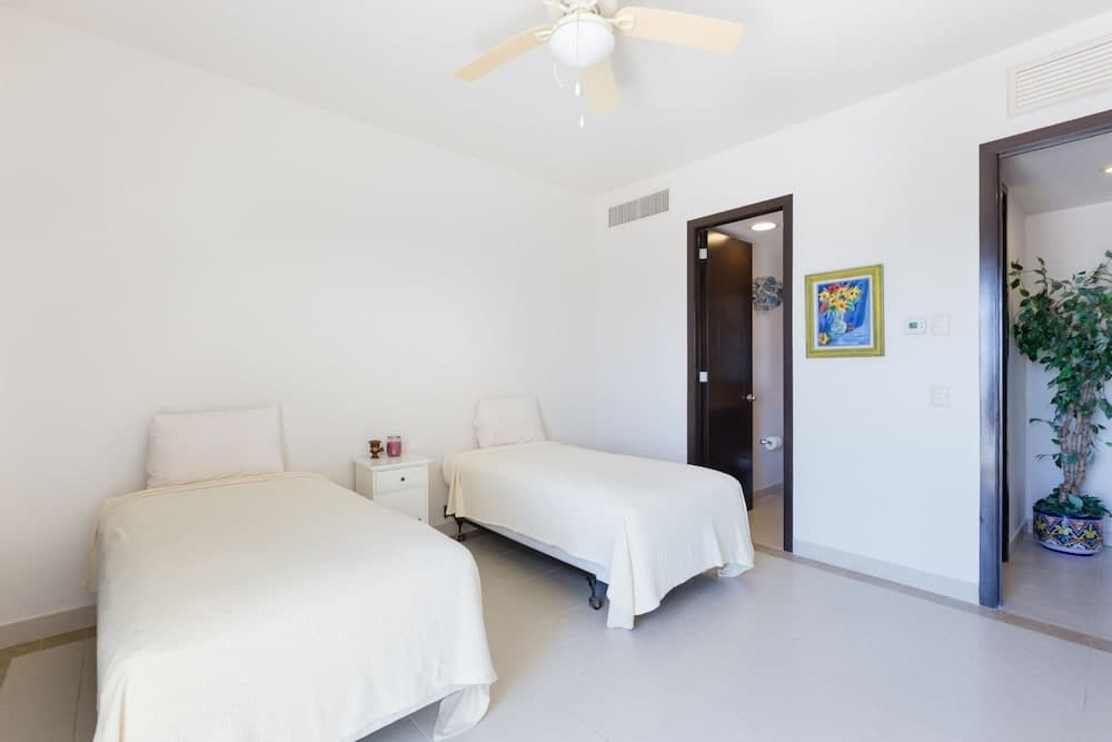 Mayan Lakes 14-203 By Kivoya