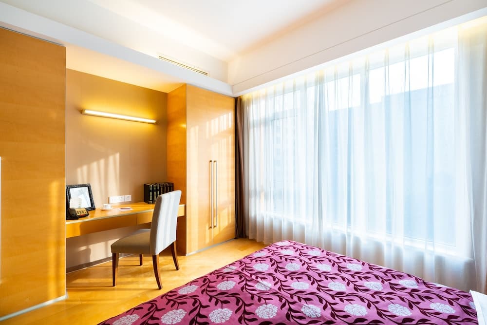 Tianjin Crown International Apartments