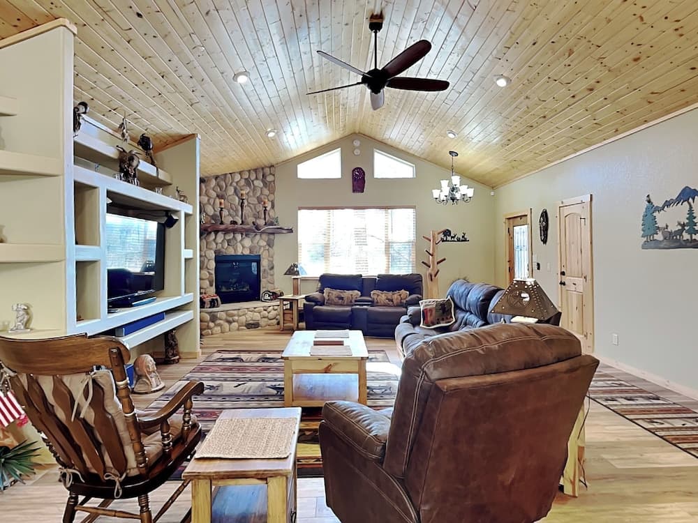 Heavenly Pines by Ruidoso Vacation Rentals