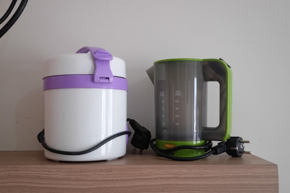 Cozy Stay Studio Apartment At Margonda Residence 5