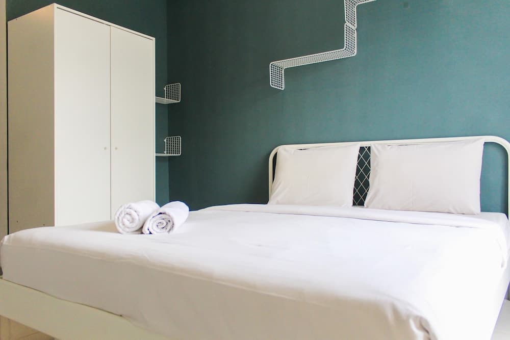 Comfort And Simply Studio Apartment At Scientia Residence