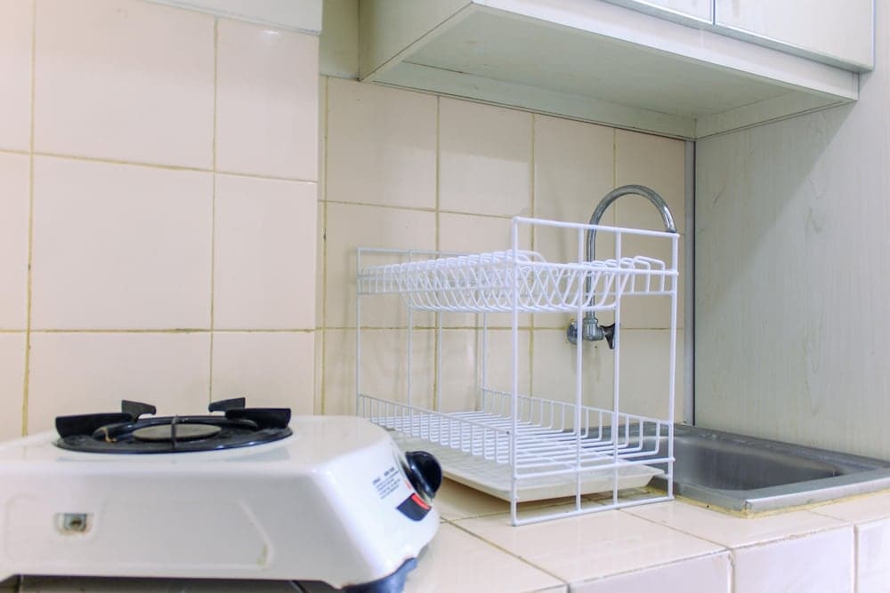 Comfortable And Homey Studio At Serpong Greenview Apartment