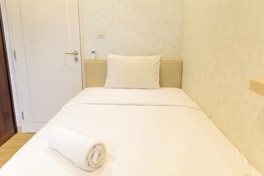 Comfort And Spacious 3Br At Branz Bsd City Apartment