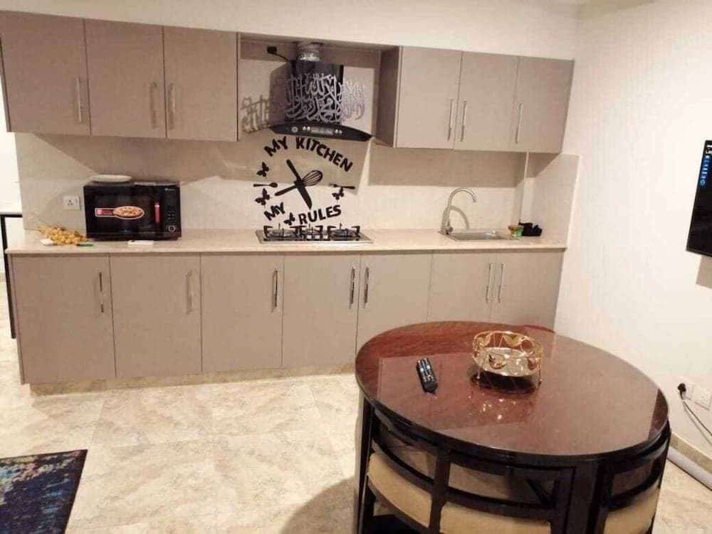 Captivating 1-bed Apartment Fully Furnished