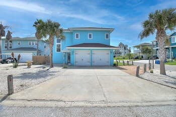 Gnarly Marlin 4 Bedroom Home by Redawning