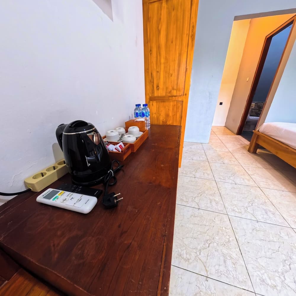 Ketapang Guesthouse Echo Beach Canggu