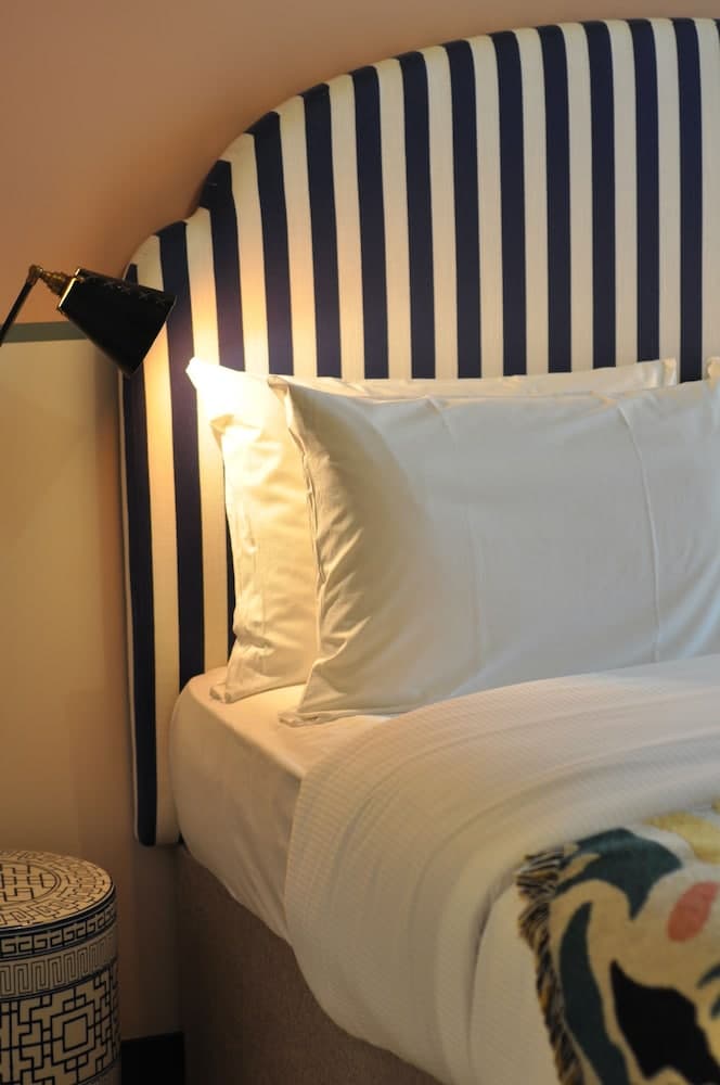 room2 London Chiswick Hometel