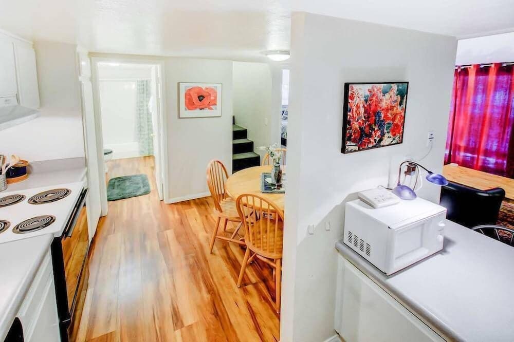 Mountain Shadows #b08 - Near Hike, Bike, & Ski!