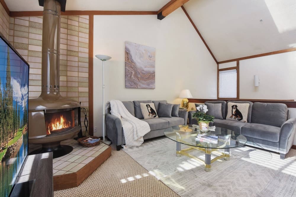 Valley View Bliss Nearby Bike Trails & Beach