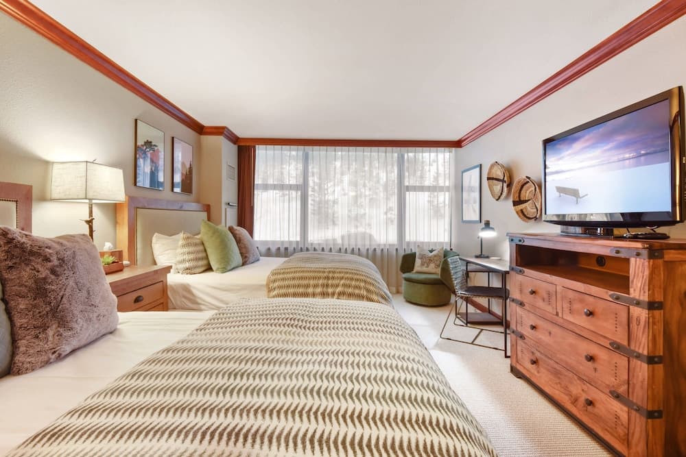 Resort at Squaw Creek #241/243