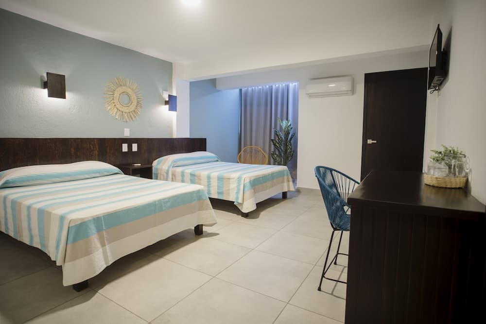 Hotel Camino Del Sol