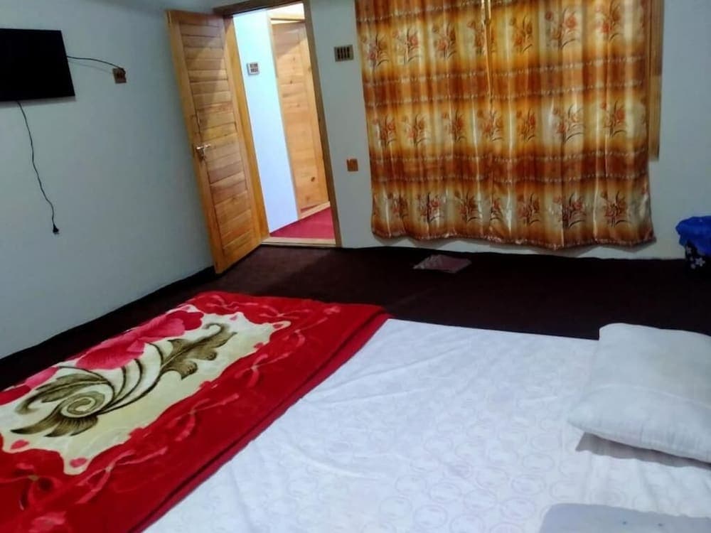 Rakaposhi Amin Guest House