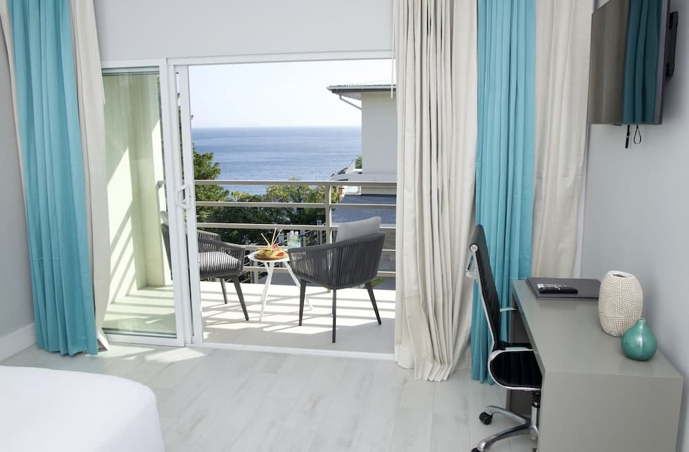 LA Vue Boutique Hotel & Beach Club