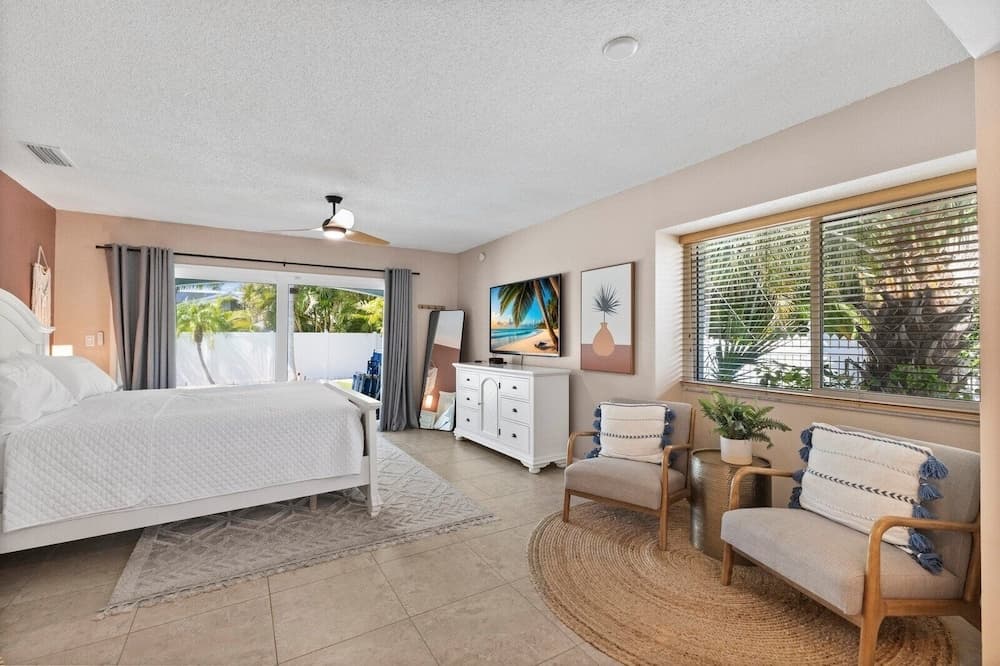 Coccoloba 3 Bedroom Home by RedAwning