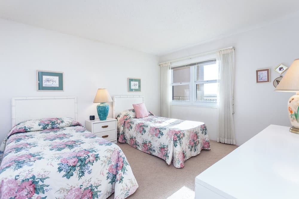 Shores Club by Distinctive Beach Rentals