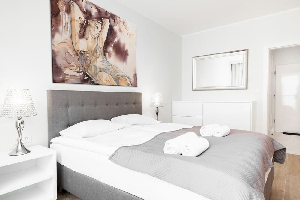 Apartment Dzielna Warsaw by Renters