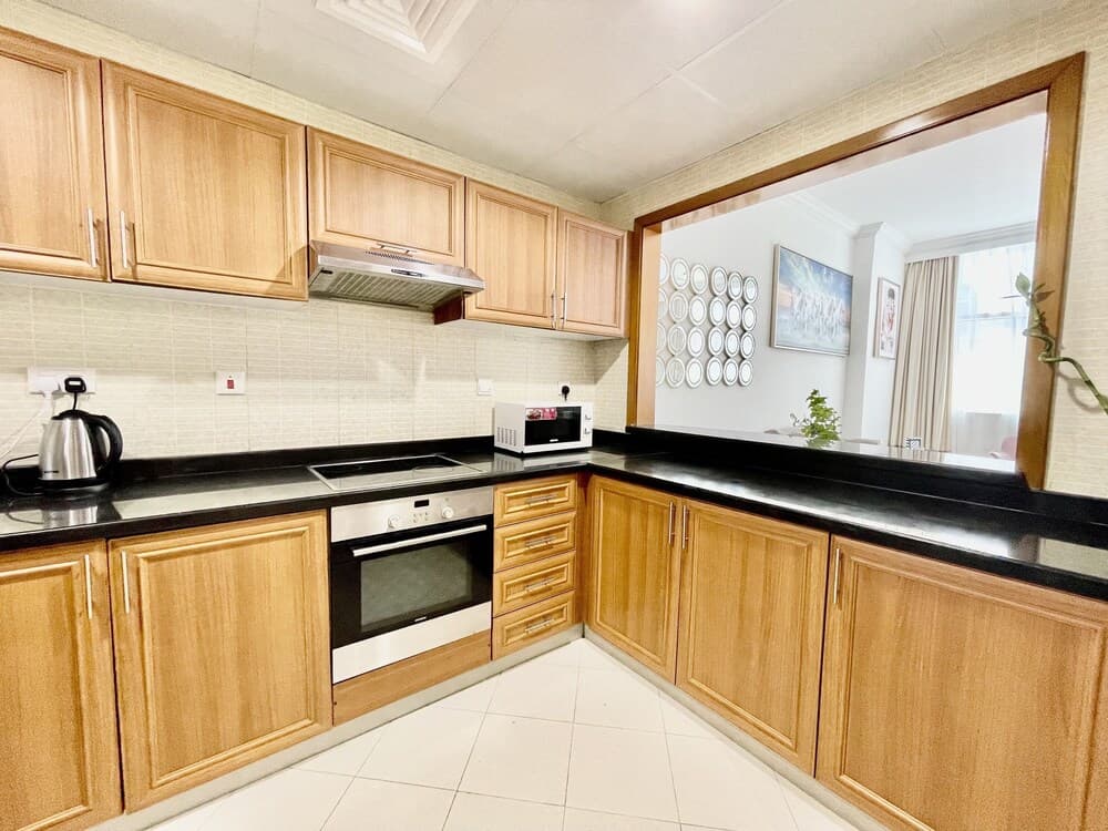 Stunning Apartment at Dora Bay Dubai Marina