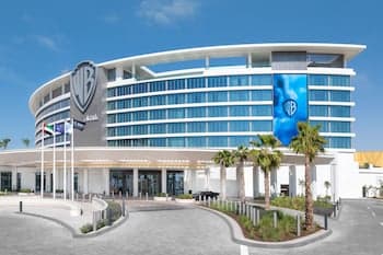 The WB Abu Dhabi, Curio Collection by Hilton