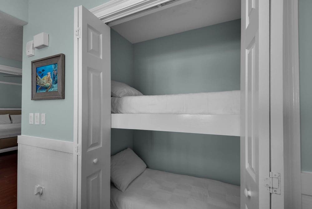 Treasure Island 2306