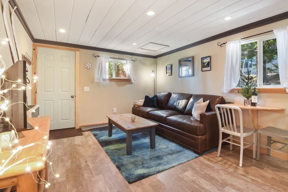 Pioneer Bungalow 1 Bedroom Bungalow by Redawning