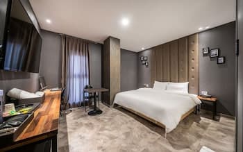 Yongin Soseol Smith Hotel