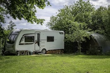 2 Double Bed Caravan - Secure Parking and Wifi