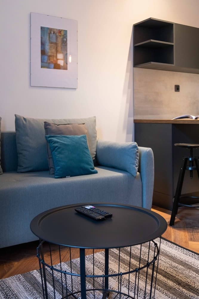 Modern and Design Apartment Near the Main Square