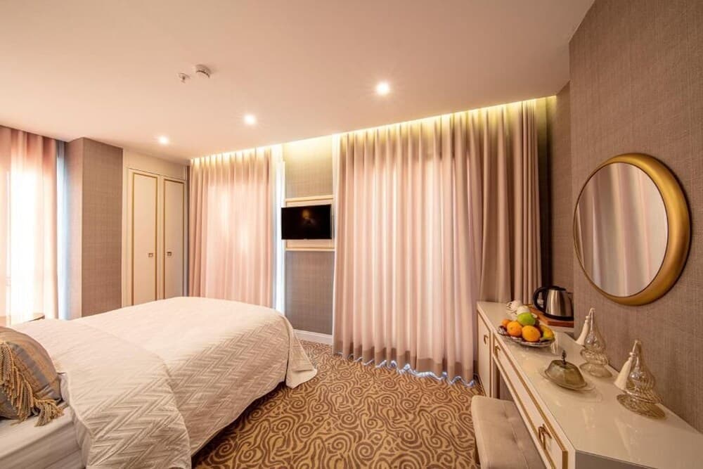 Mr Beyaz Butik Hotel