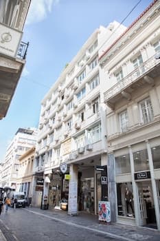 Modern-deluxe central apt in Athens